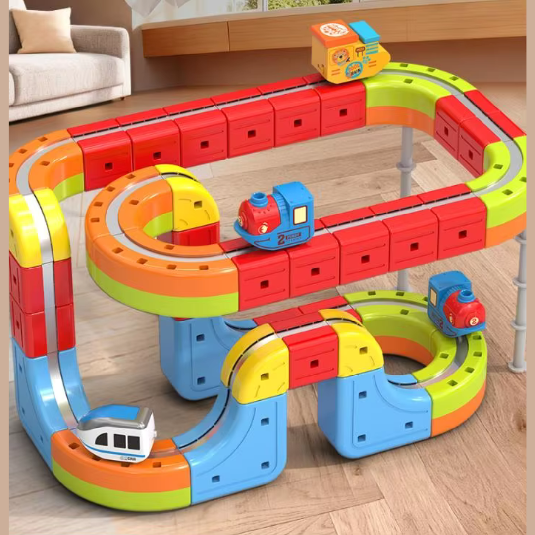 Magnetic Train Railcar 1 *36/A16 Set for Kids | Electric Racing Track With Traffic Signs